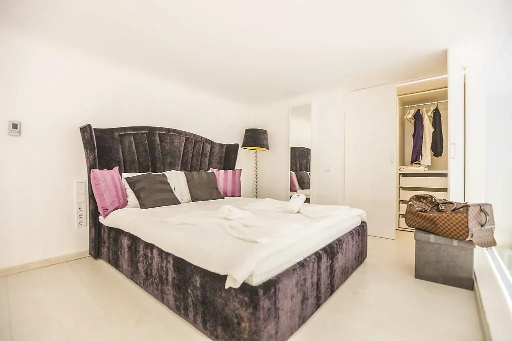 Enzo Capo Luxury Suites Andrassy Budapest