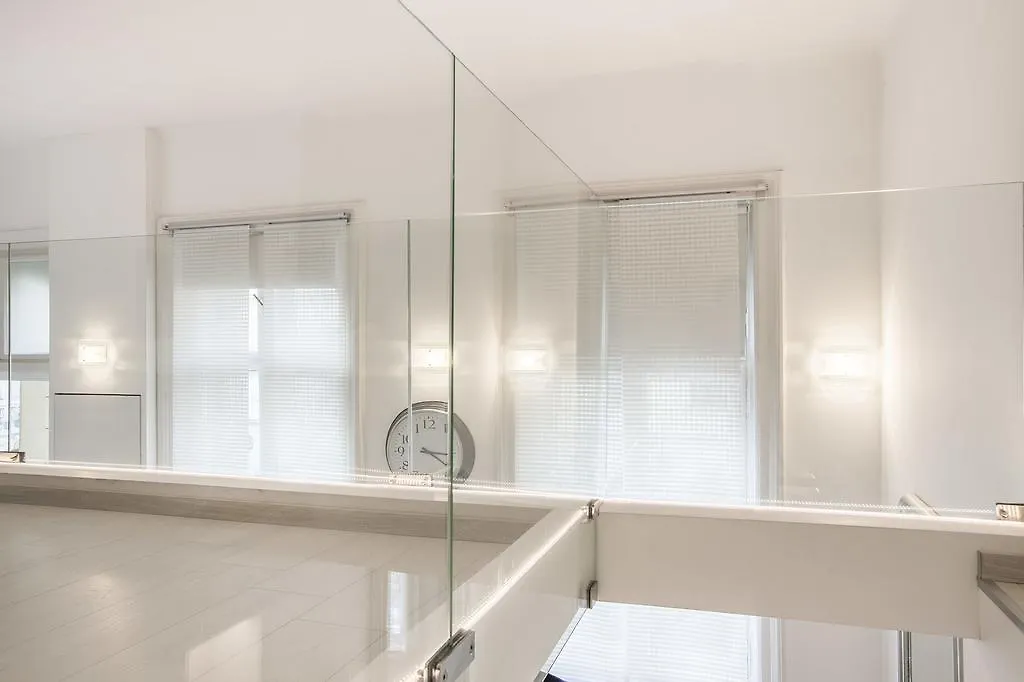 Enzo Capo Luxury Suites Andrassy Budapest