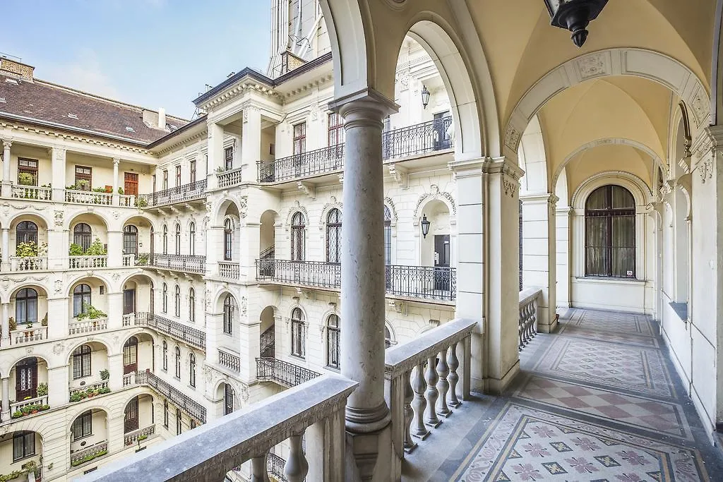 Enzo Capo Luxury Suites Andrassy Budapest Hungary