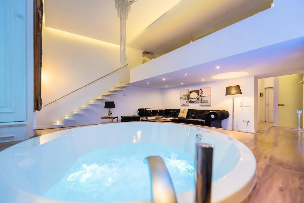Enzo Capo Luxury Suites Andrassy Budapest Hungary