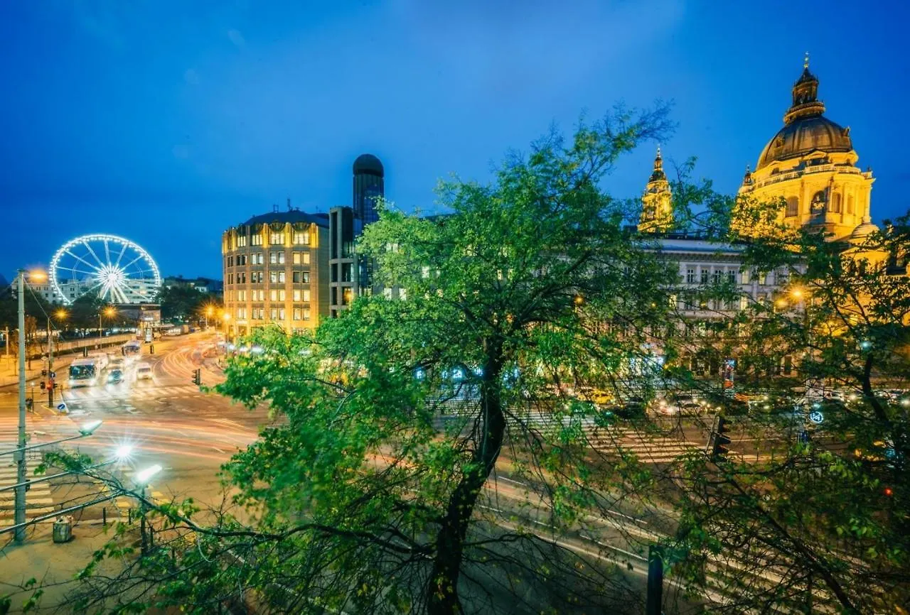 Apartment Enzo Capo Luxury Suites Andrassy Budapest