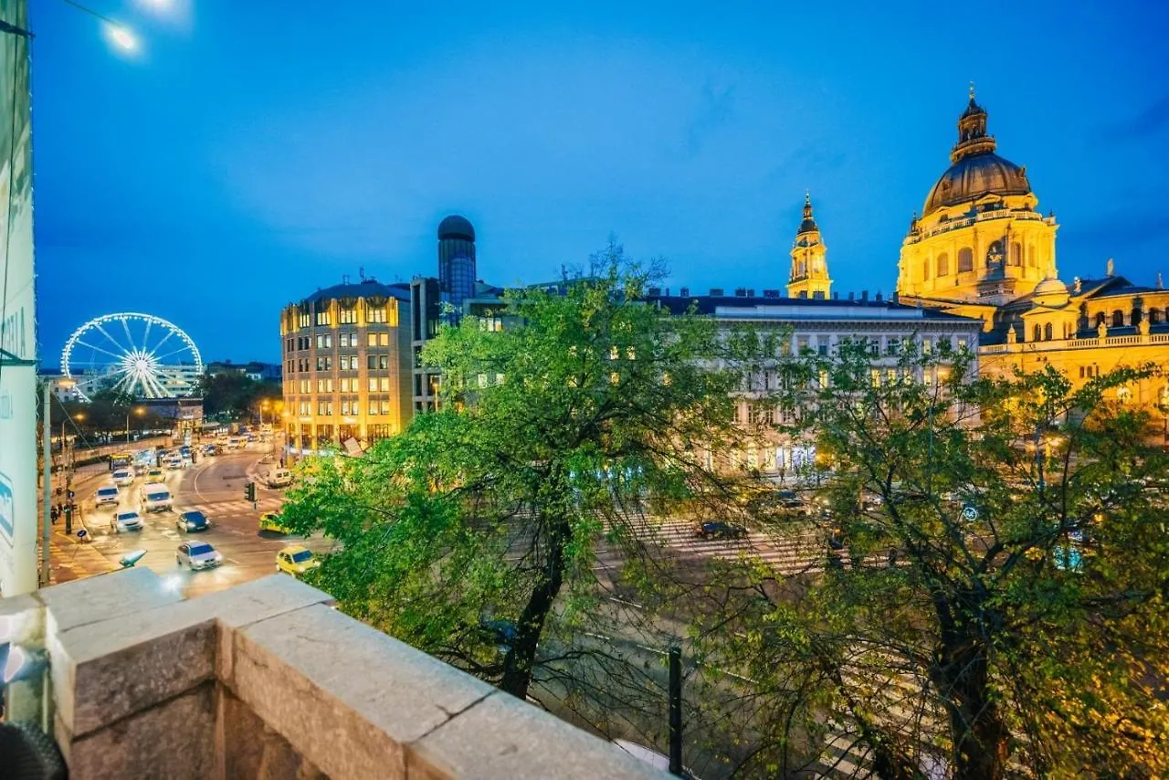 Enzo Capo Luxury Suites Andrassy Budapest Hungary